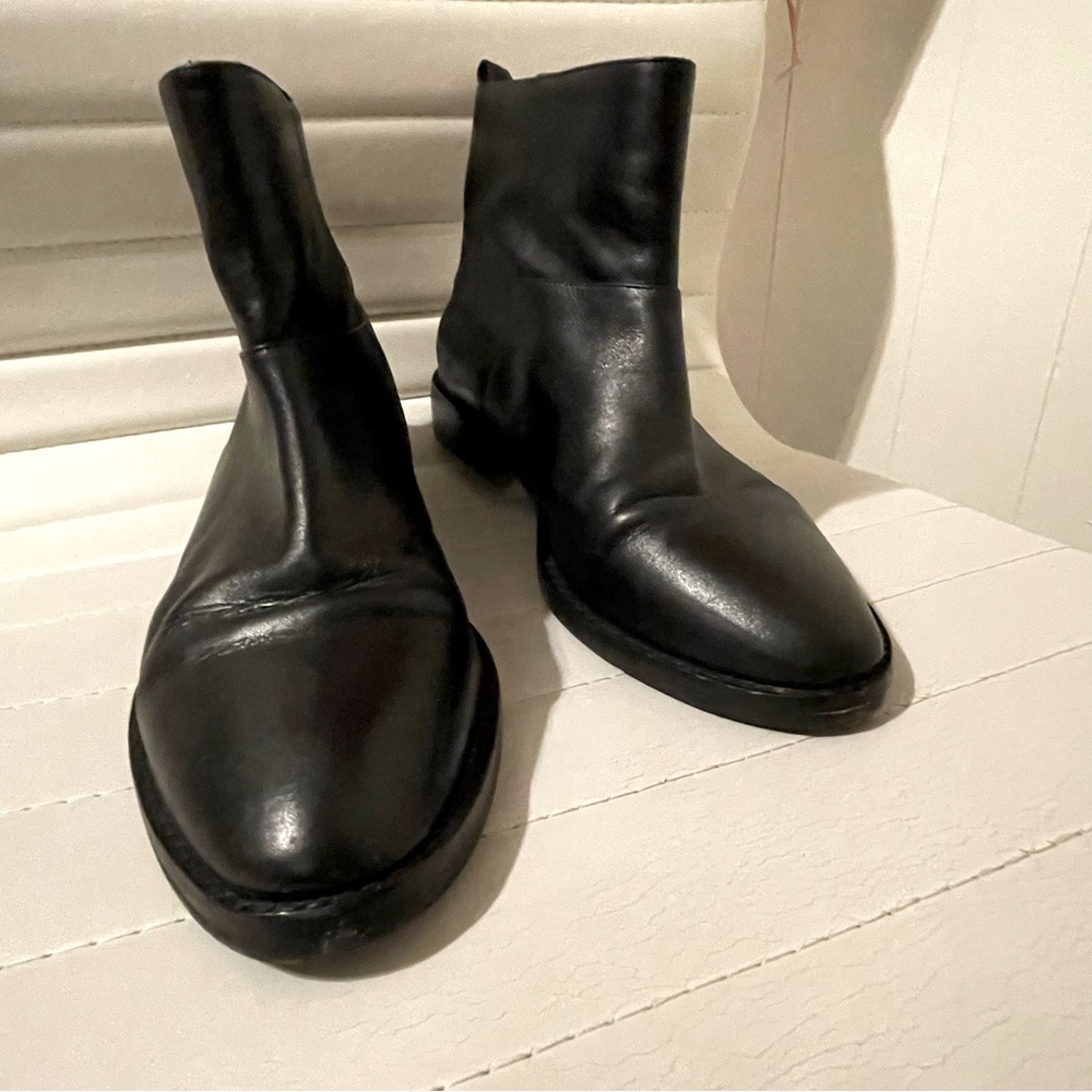 Theyskens Theory Black Leather Ankle Boots Women’s Size 37.5